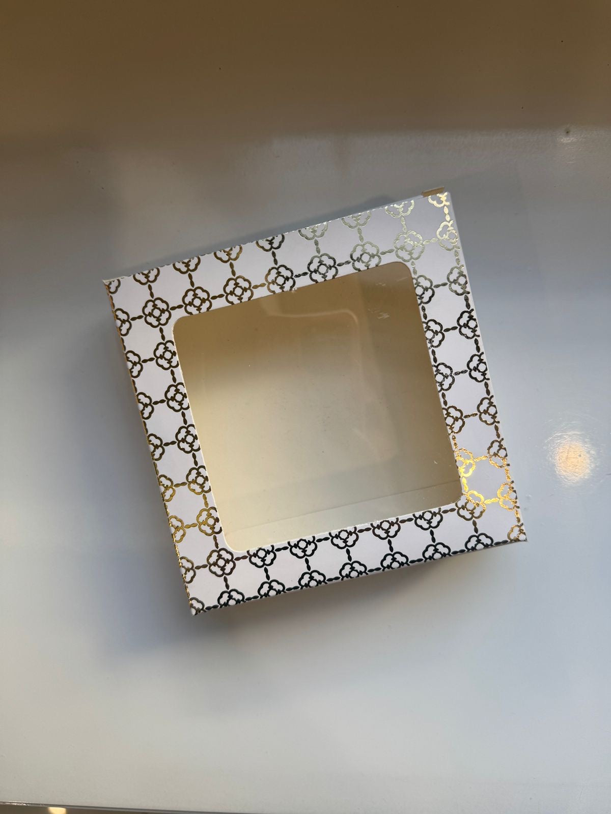 Urli | Heart | White Designer Box PO38