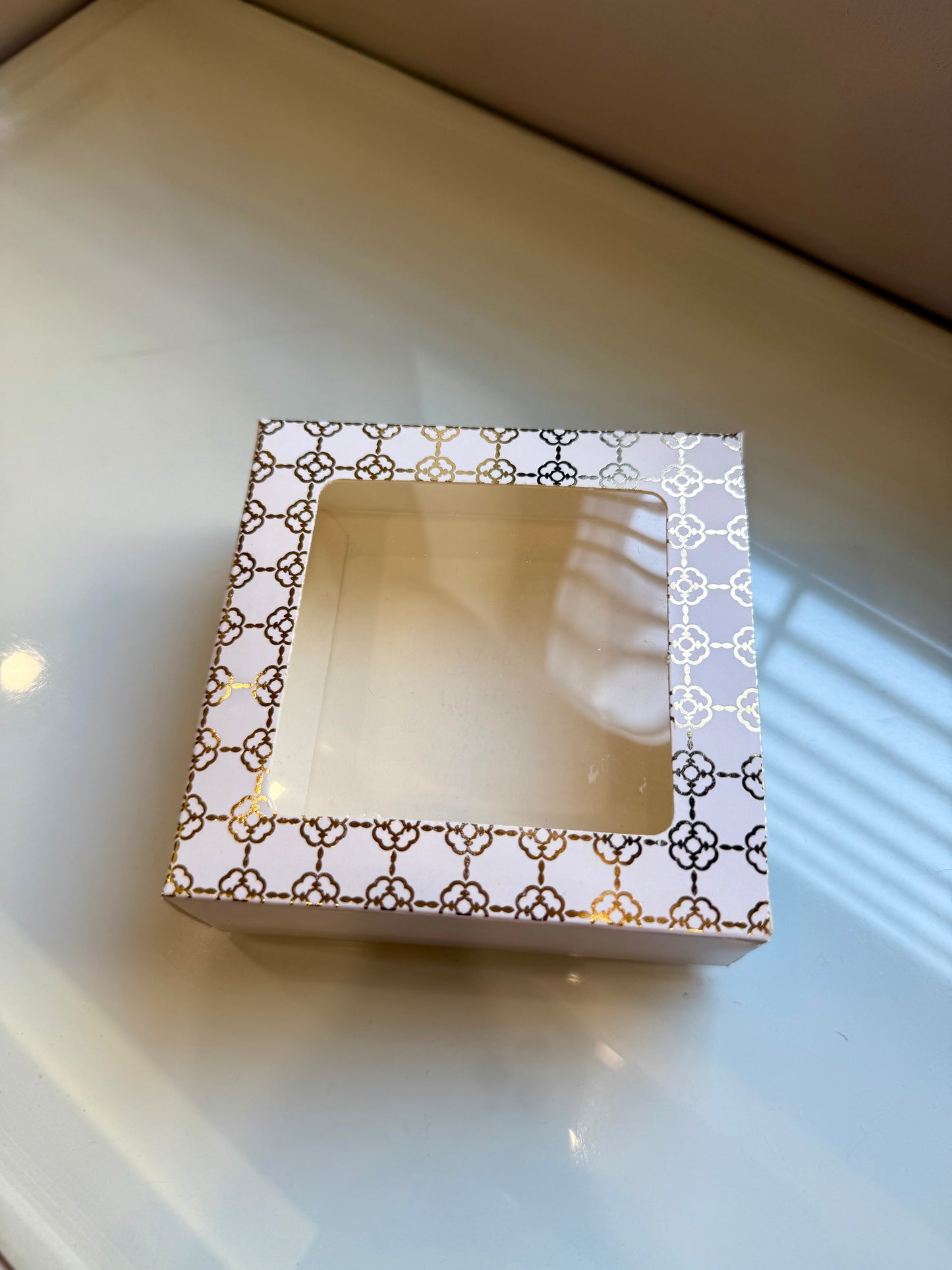 Urli | Heart | White Designer Box PO38