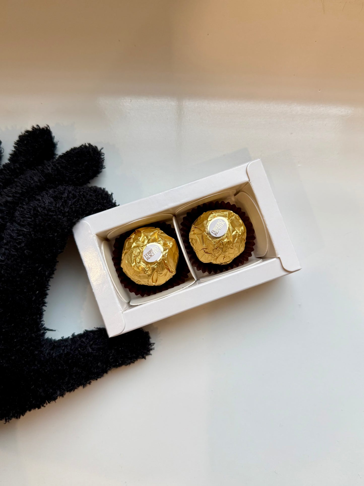 White 2 Cavity Box I Ladoo I Mini Bubble PO02