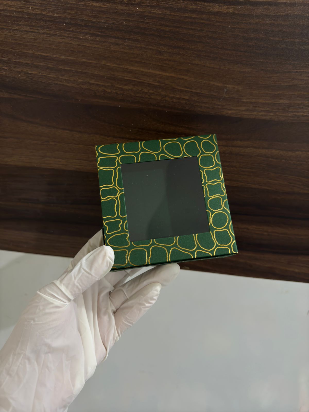 Green Gold Foil I Peony Box PO18