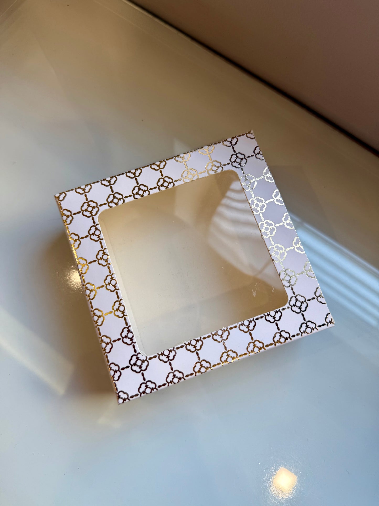 Urli | Heart | White Designer Box PO38