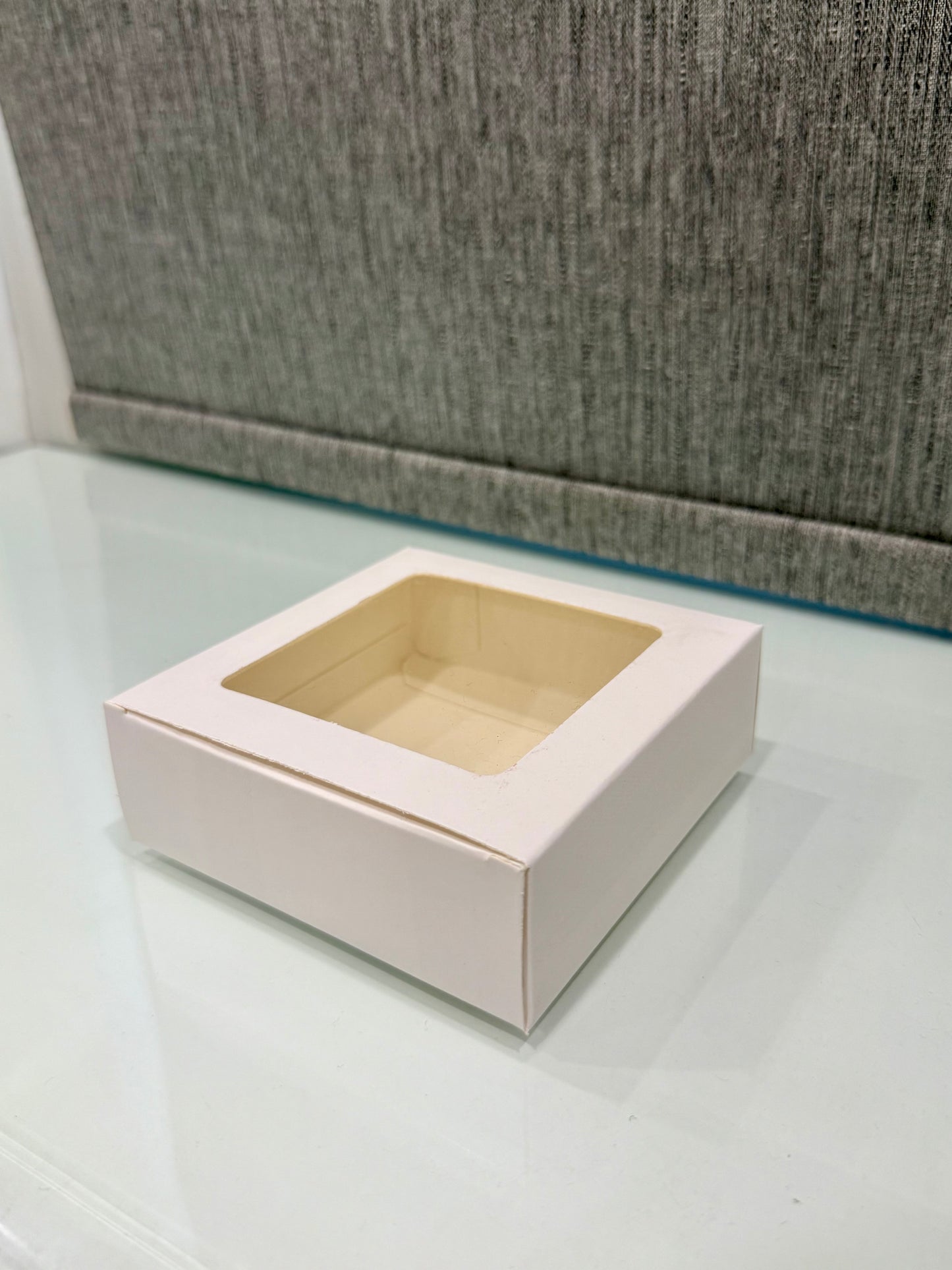 Urli | Heart | White Paper Box PO39