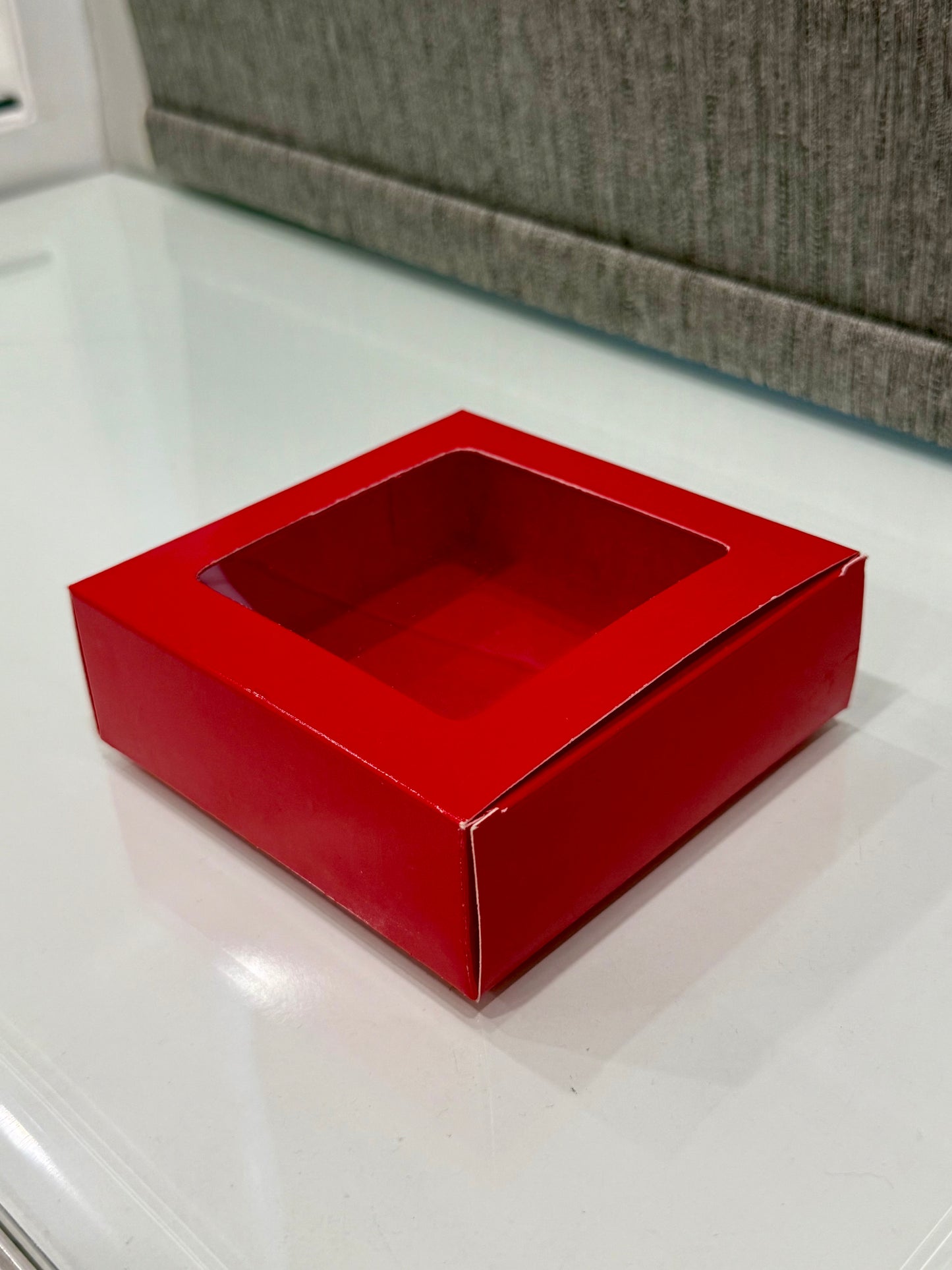 Peony I Shell I Lotus I Urli | Red Box PO23