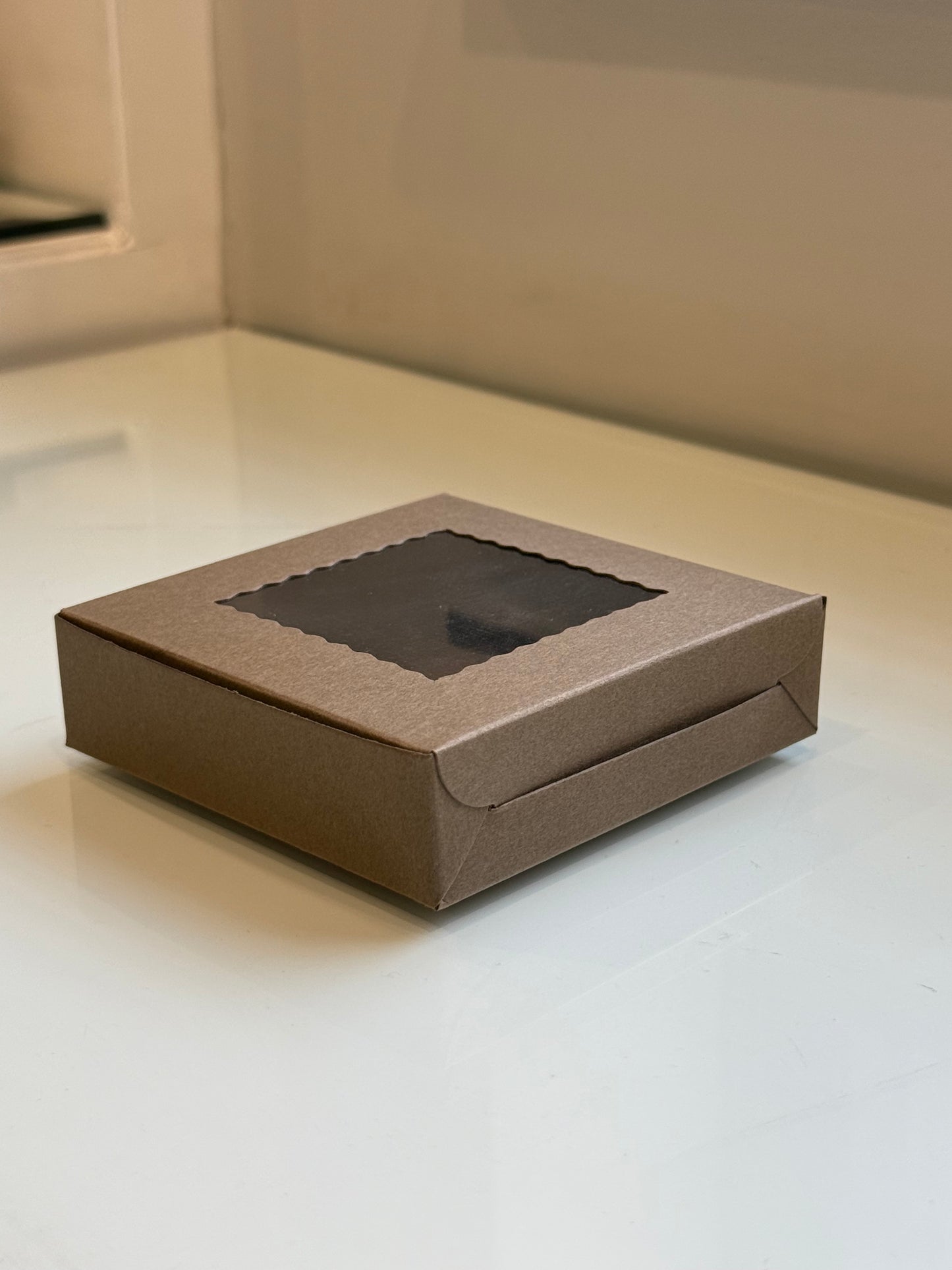 Urli Brown Paper Box PO37