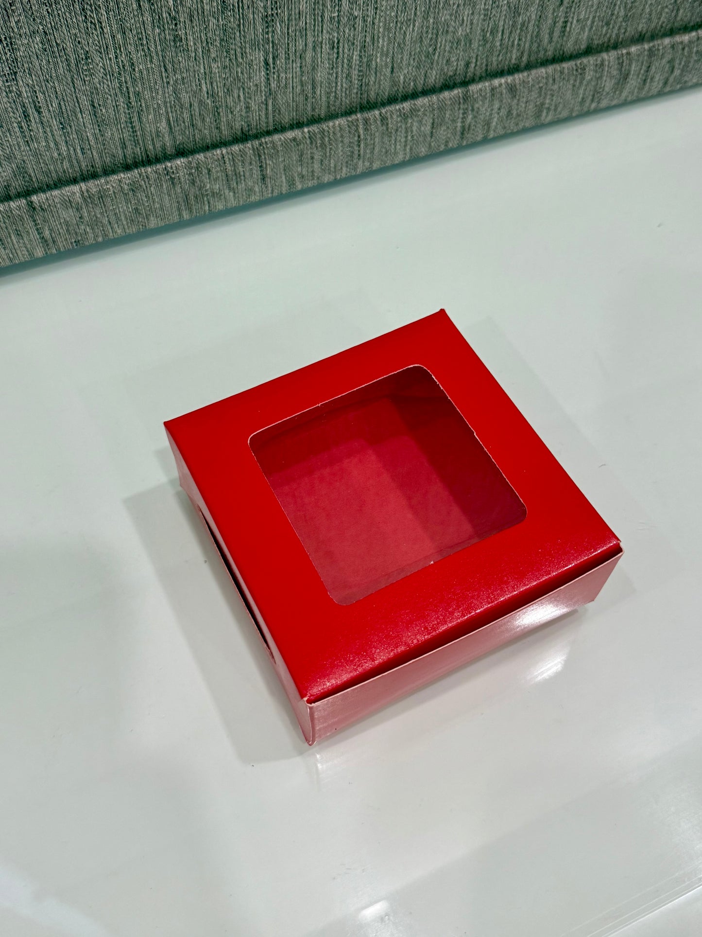 Peony I Shell I Lotus I Urli | Red Box PO23